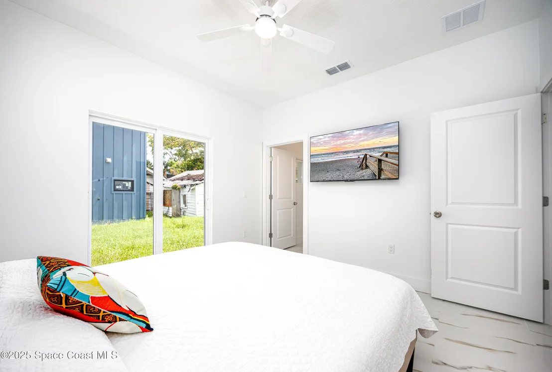 Photo of 702 Shady Lane