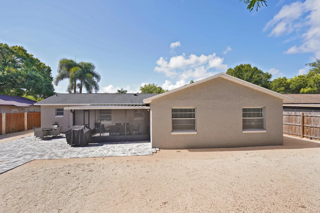 Photo of 832 Berkshire Drive