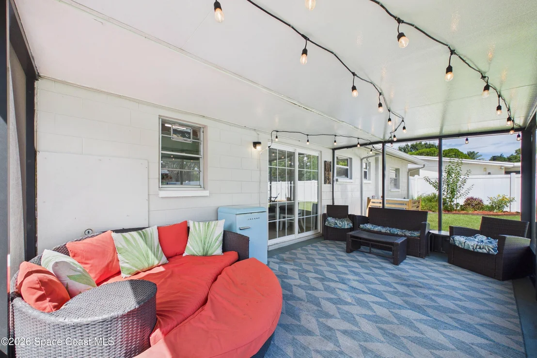 Photo of 2391 Lorna Drive