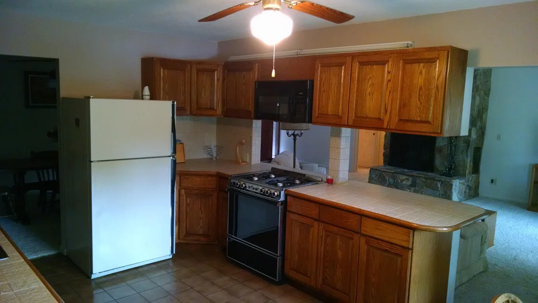 Photo of 3400 Hield Road
