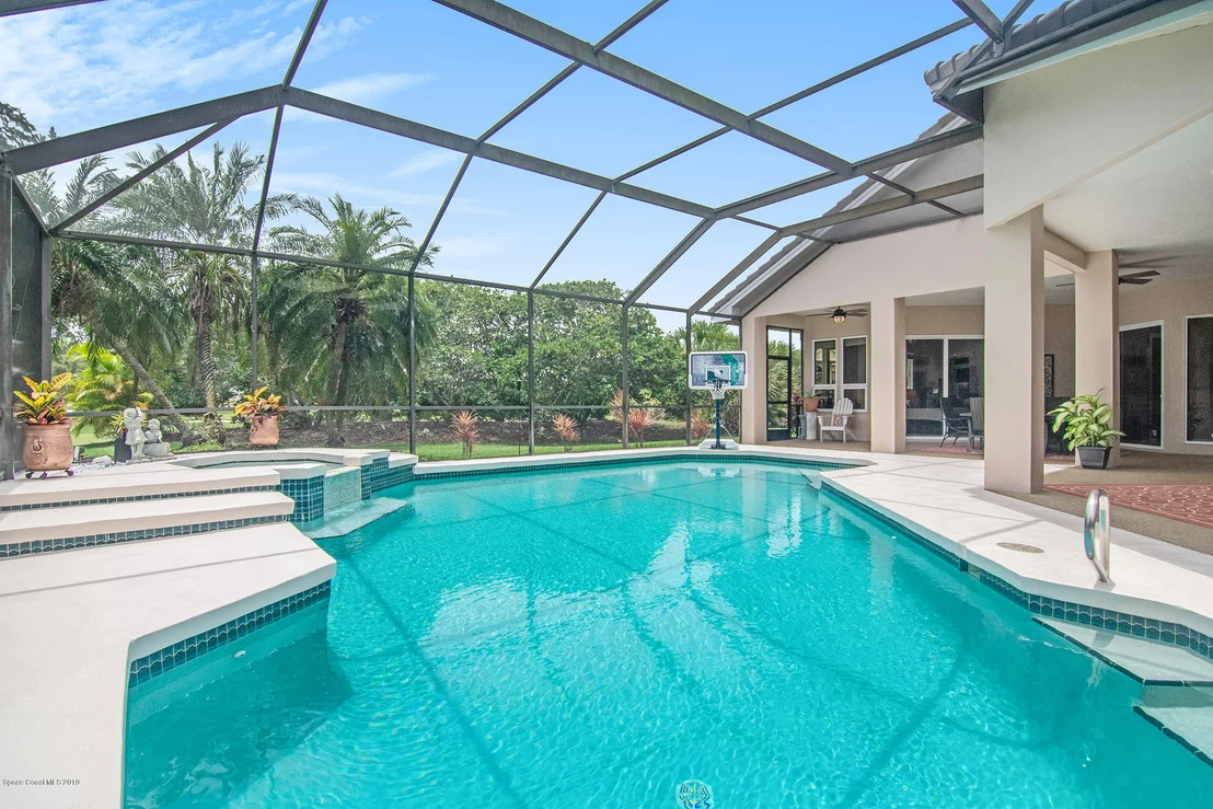 Photo of 717 Oak Park Drive