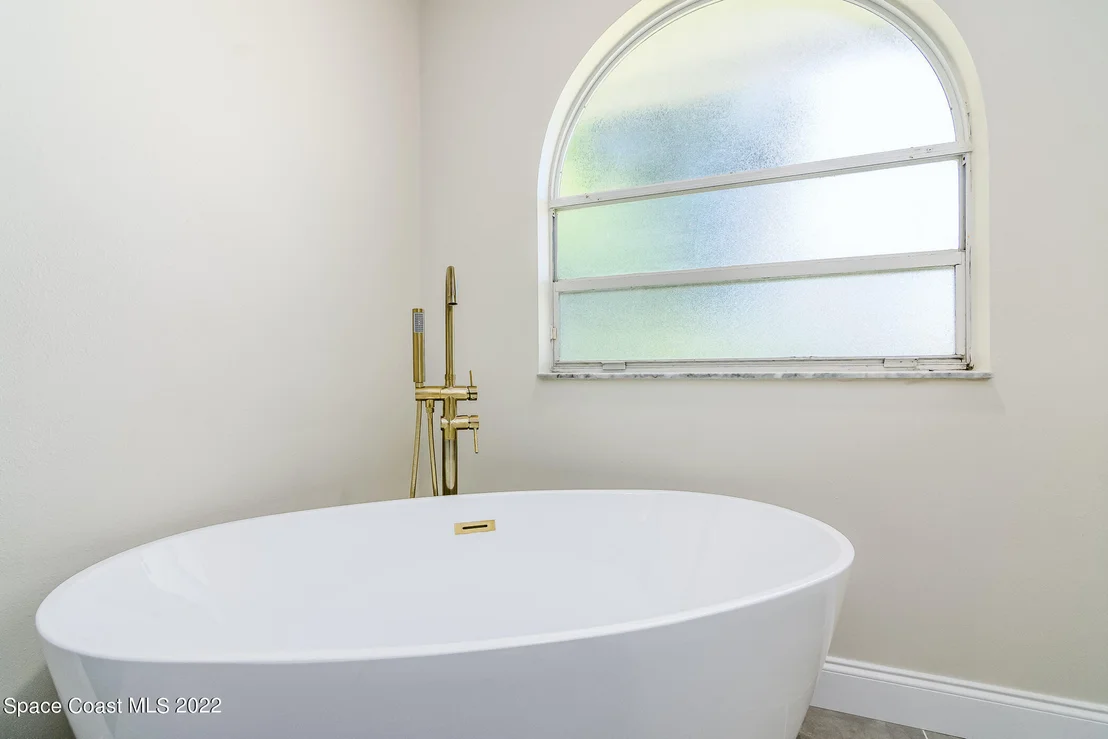 Photo of 480 Prestwick Court