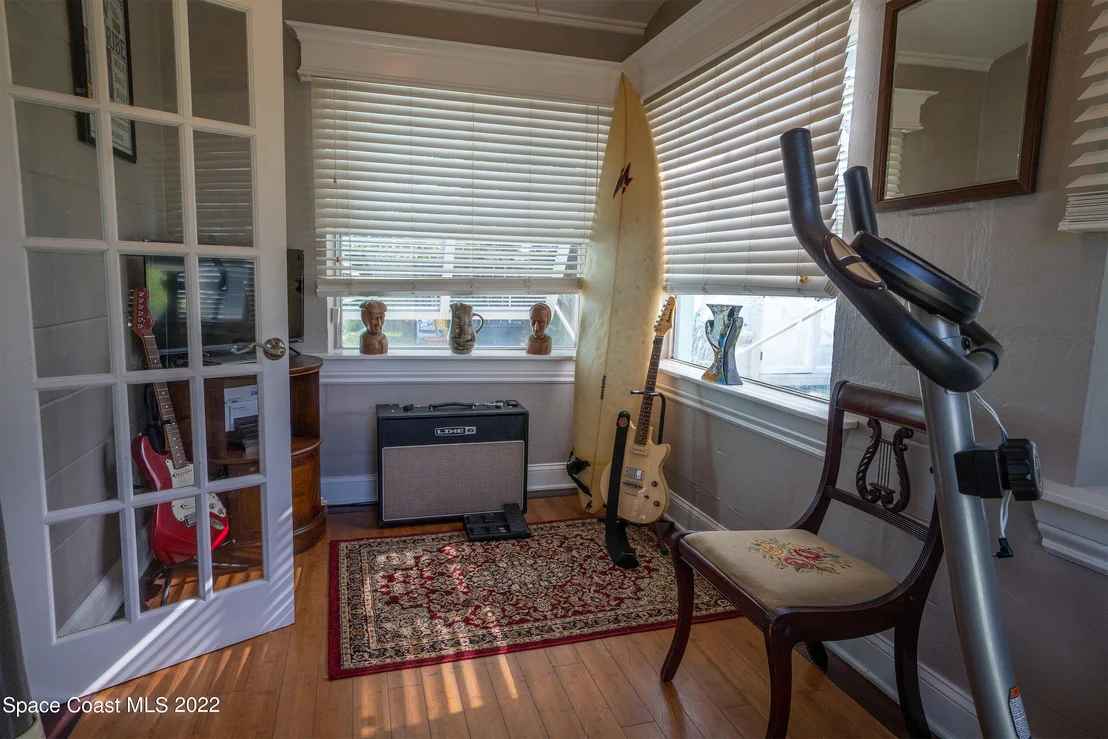 Photo of 230 Rita Boulevard