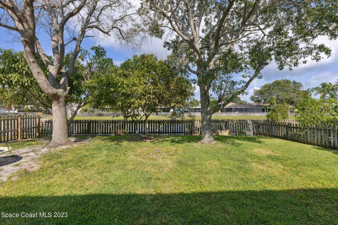 Photo of 2120 Myla Lane