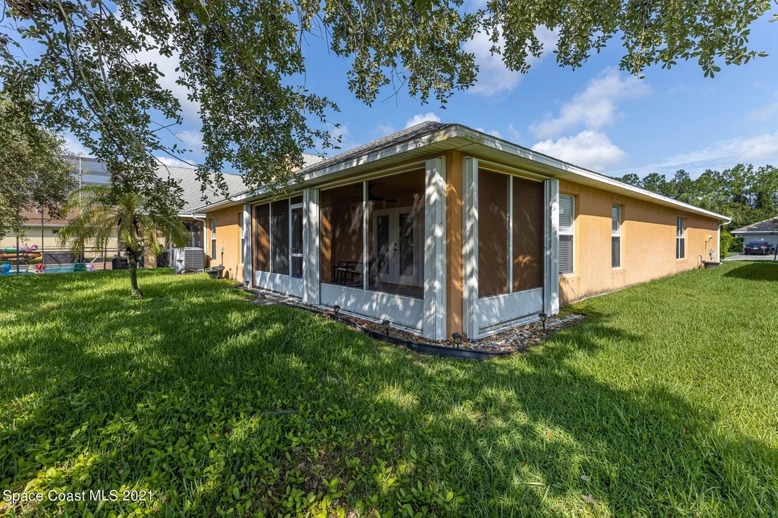 Photo of 2540 Stratford Pointe Drive