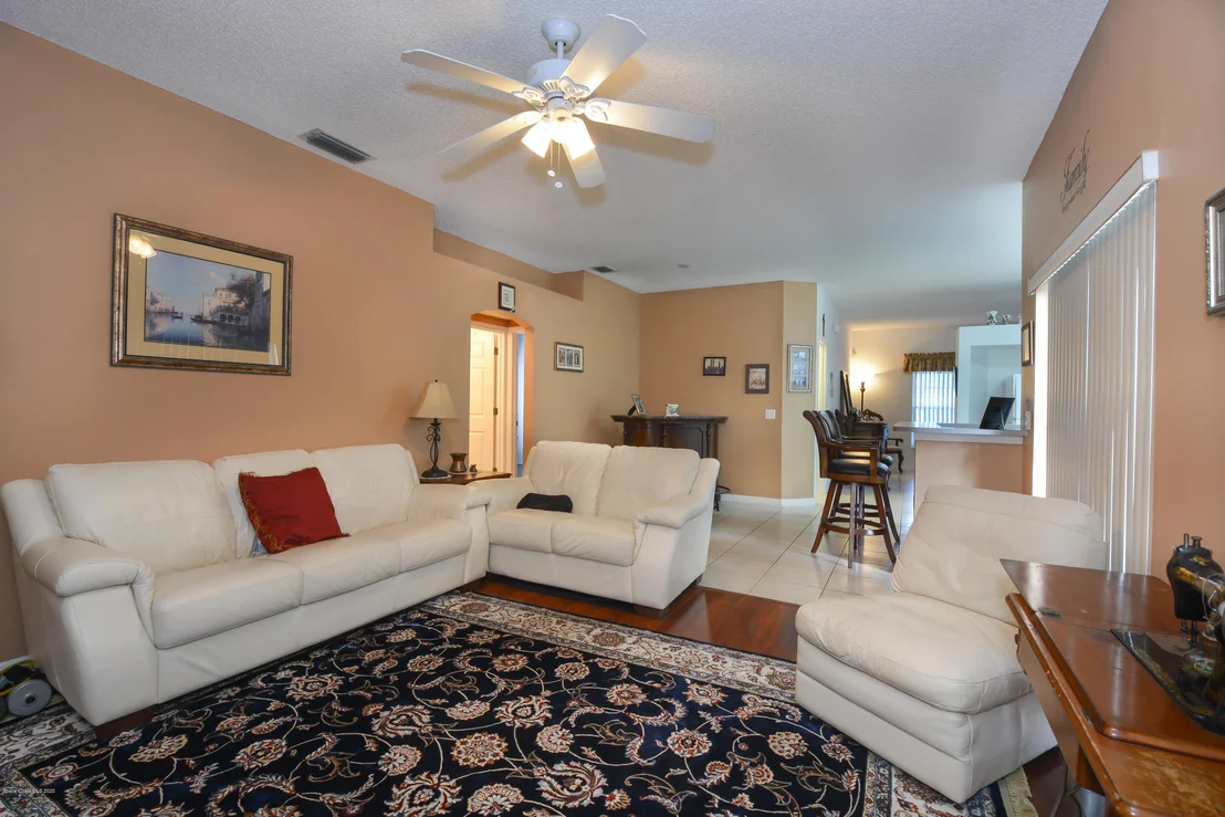 Photo of 725 Falls Creek Drive