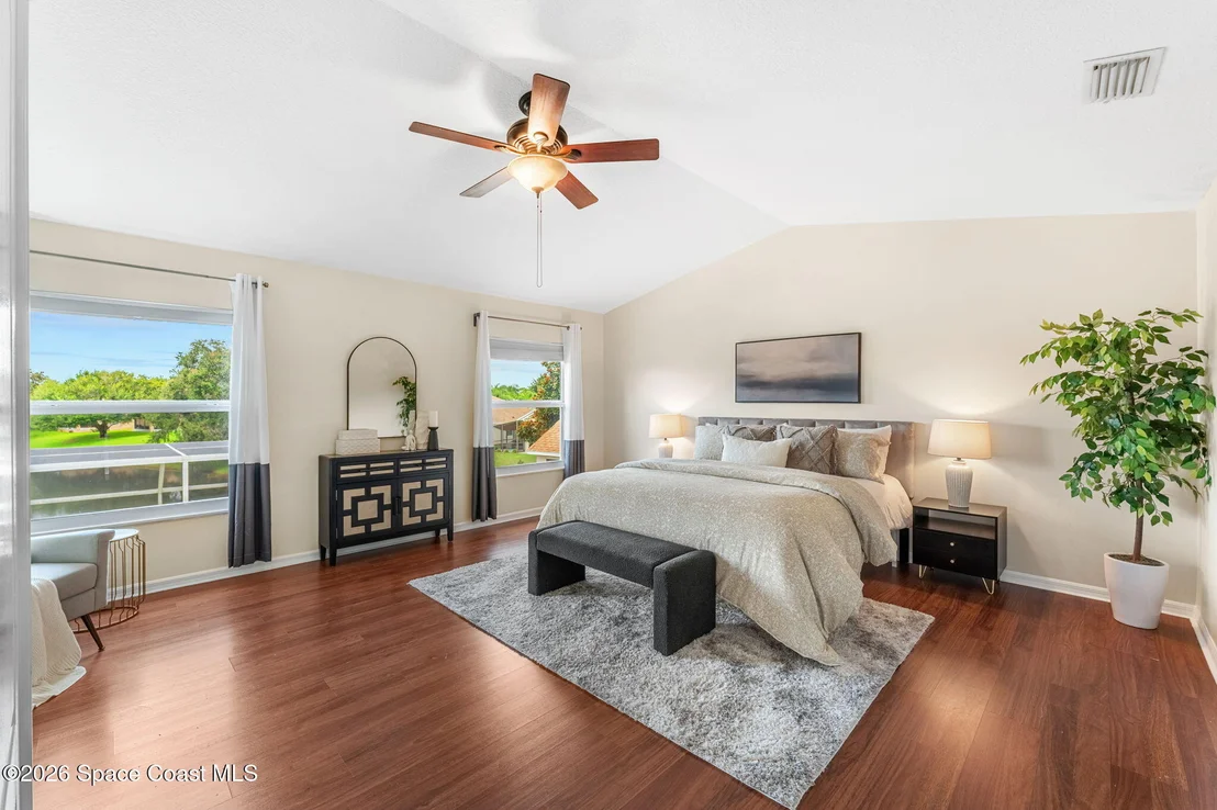 Photo of 981 Shaw Circle