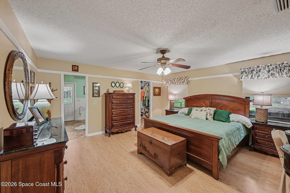Photo of 1810 Whispering Oaks Circle