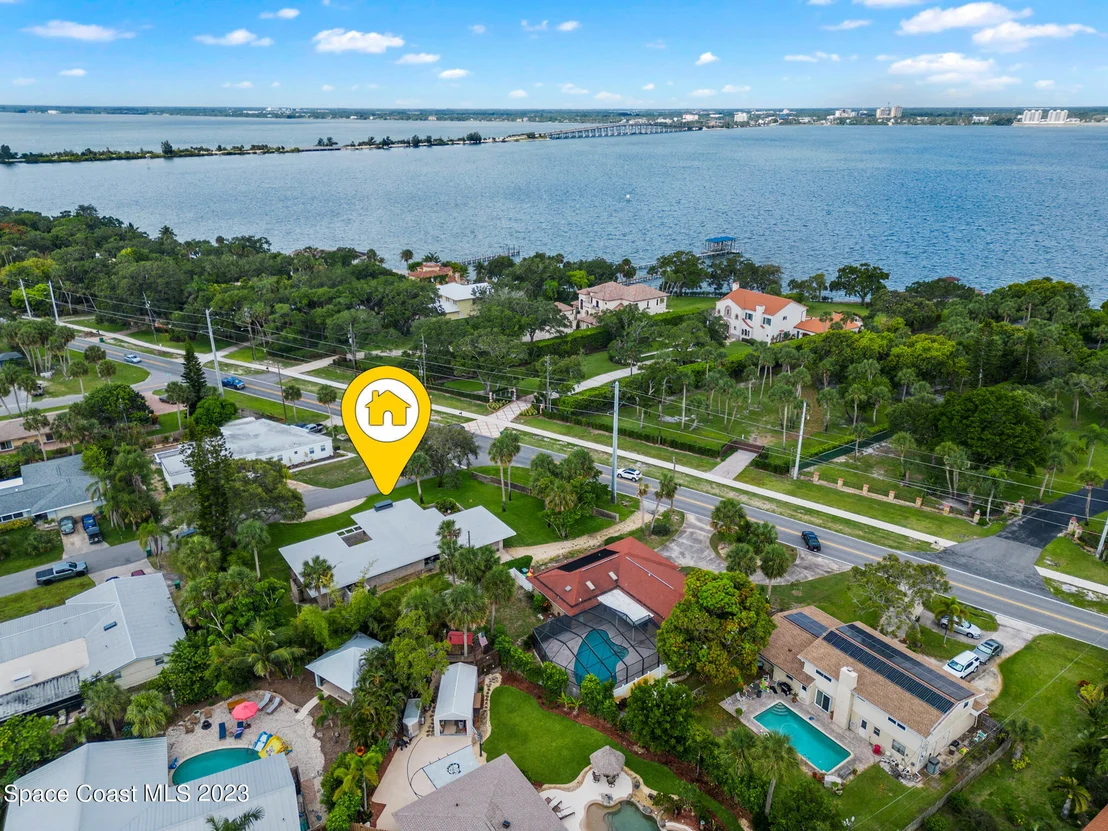 Photo of 598 Seabreeze Drive