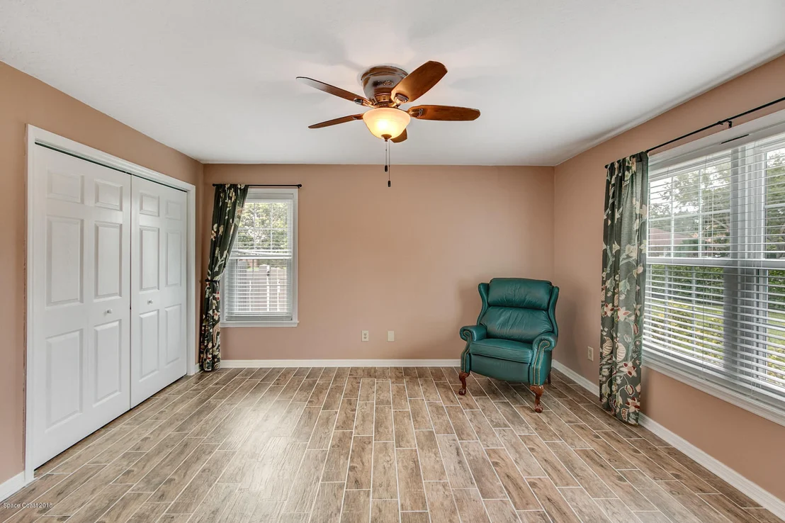 Photo of 685 Woodbridge Drive