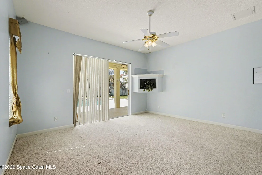 Photo of 333 Flanders Drive