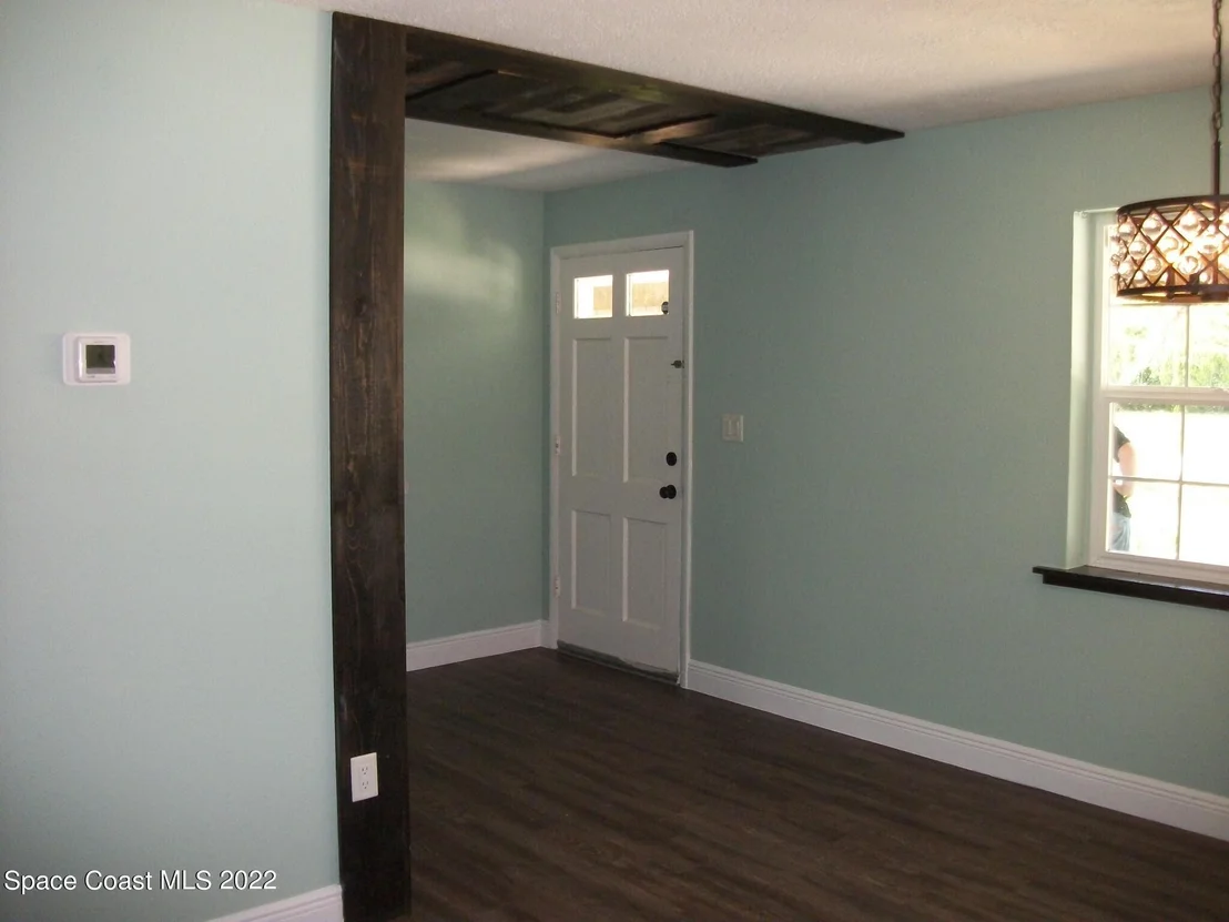 Photo of 2833 Fountainhead Boulevard