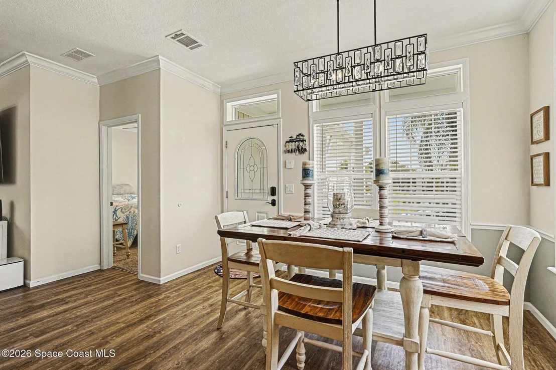 Photo of 1067 Wren Circle