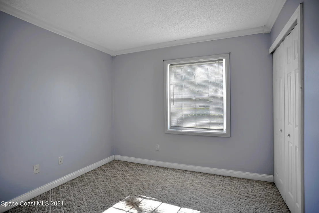 Photo of 999 Chace Lane NE