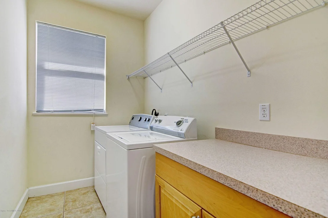 Photo of 1250 Starling Way