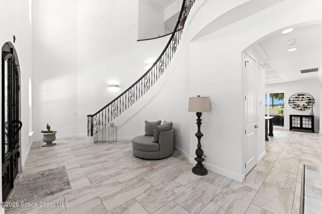 Photo of 3441 N Sylvan Lane