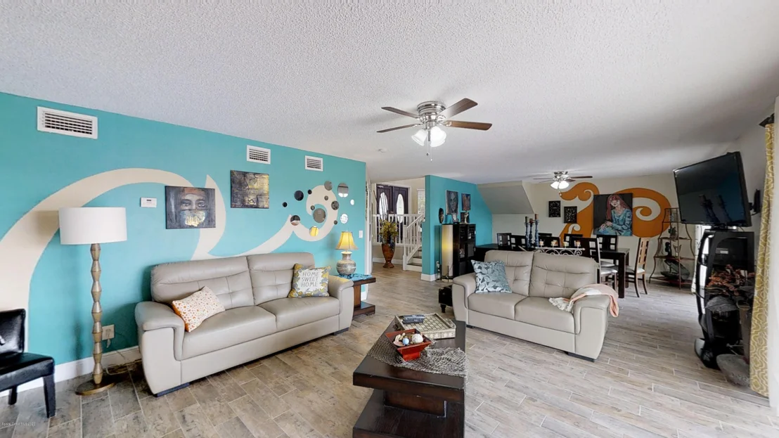 Photo of 9852 Riverview Drive