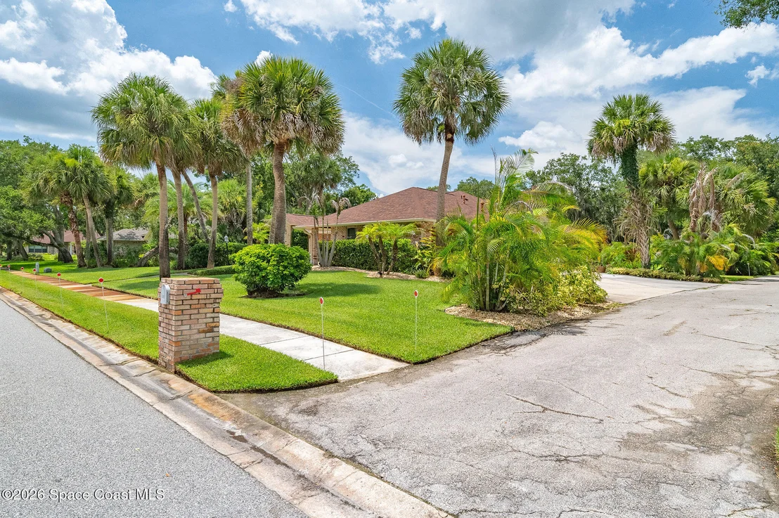 Photo of 1875 Hammock Estate Lane
