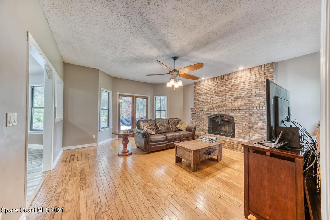 Photo of 4923 Flora Drive