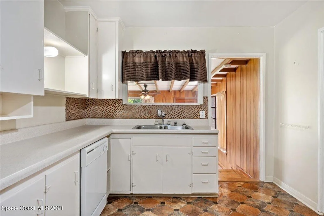 Photo of 37 Valencia Road