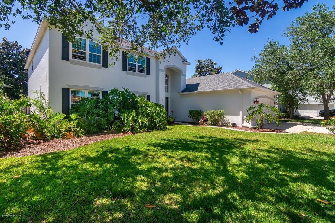 Photo of 5845 Newbury Circle