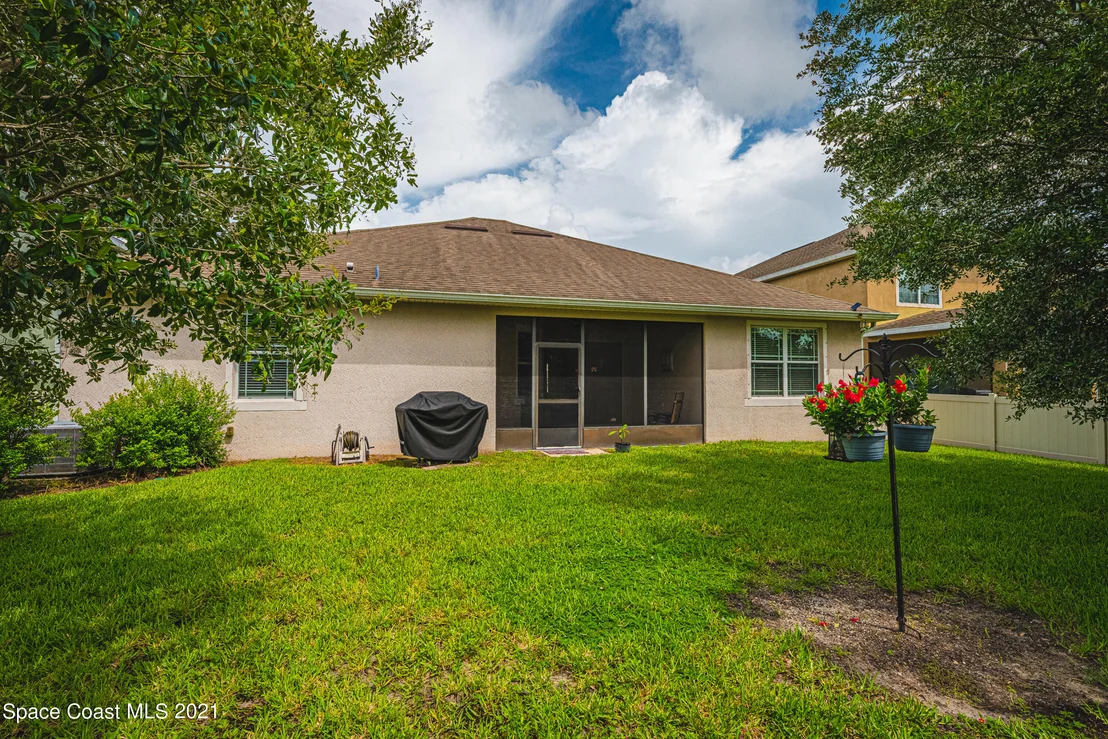 Photo of 324 Abernathy Circle