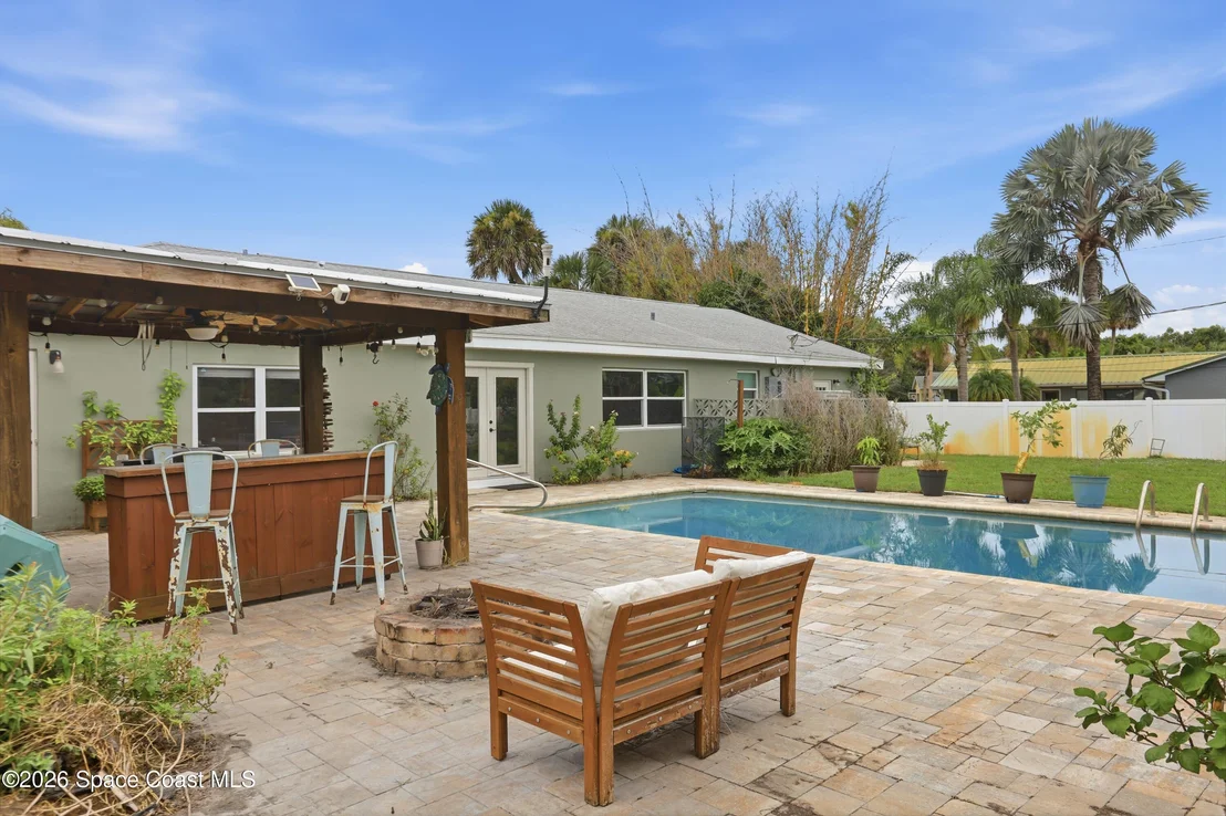 Photo of 112 Lagoon Avenue