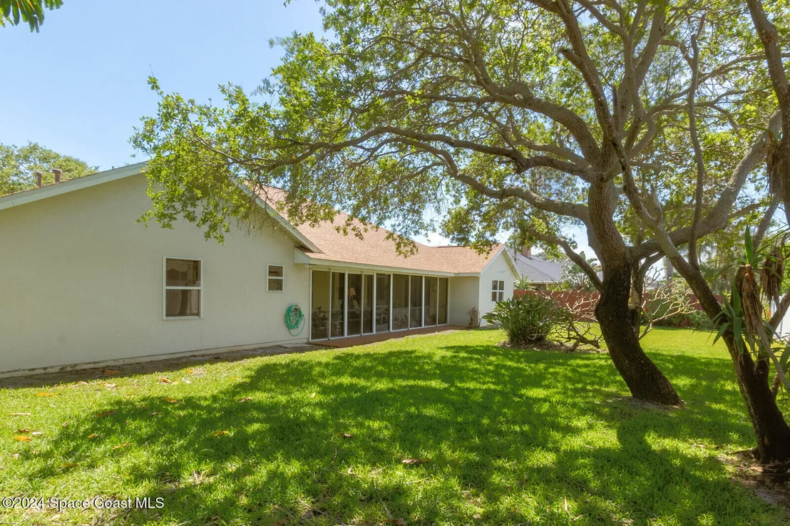 Photo of 410 Oriole Lane