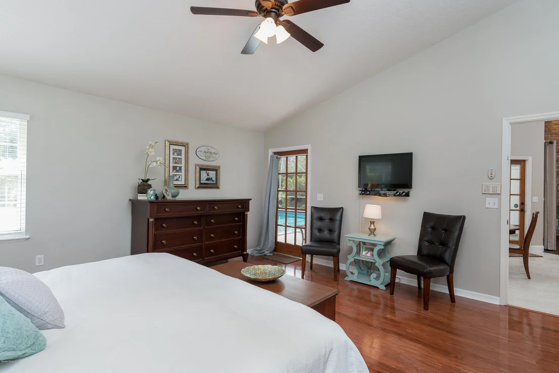 Photo of 4587 Canard Road