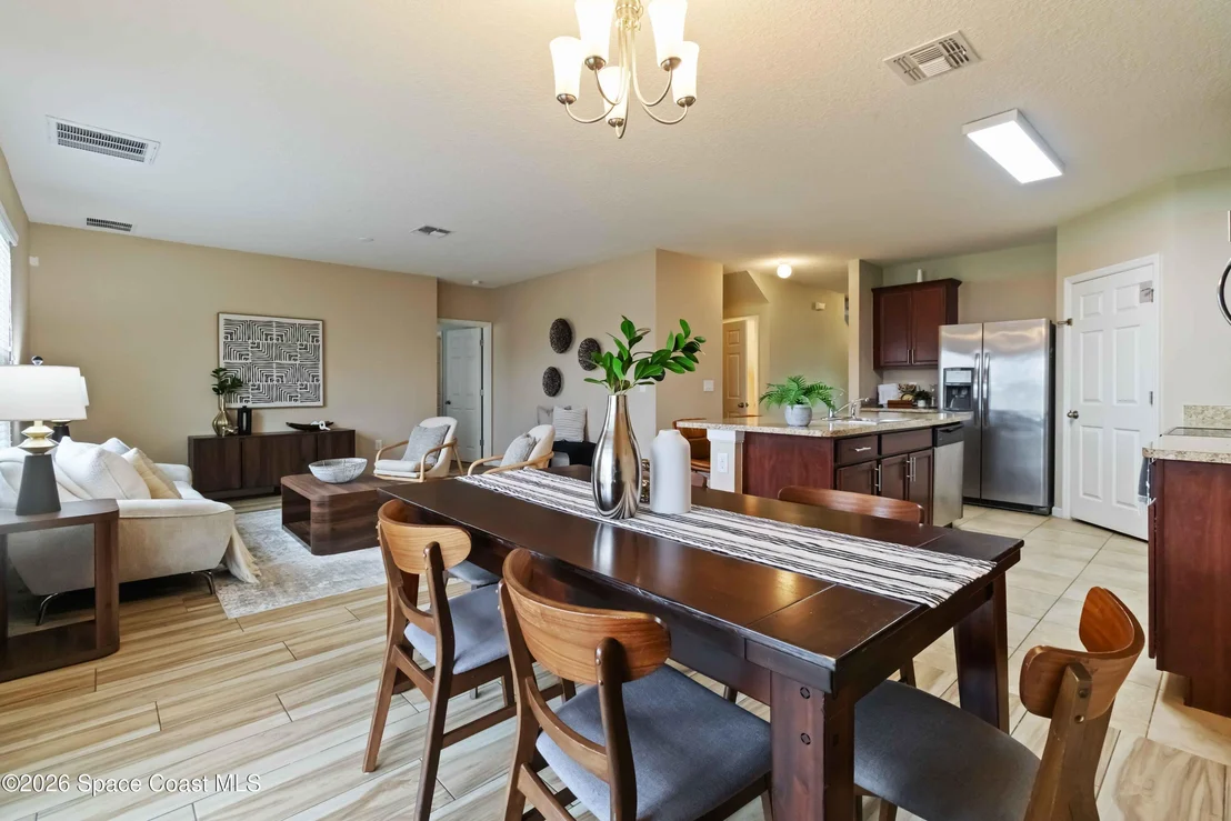 Photo of 320 Moray Drive