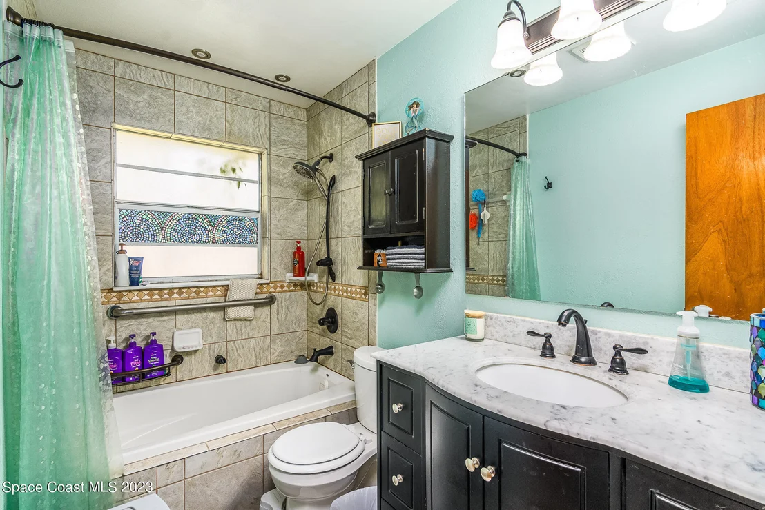 Photo of 746 Venus Drive