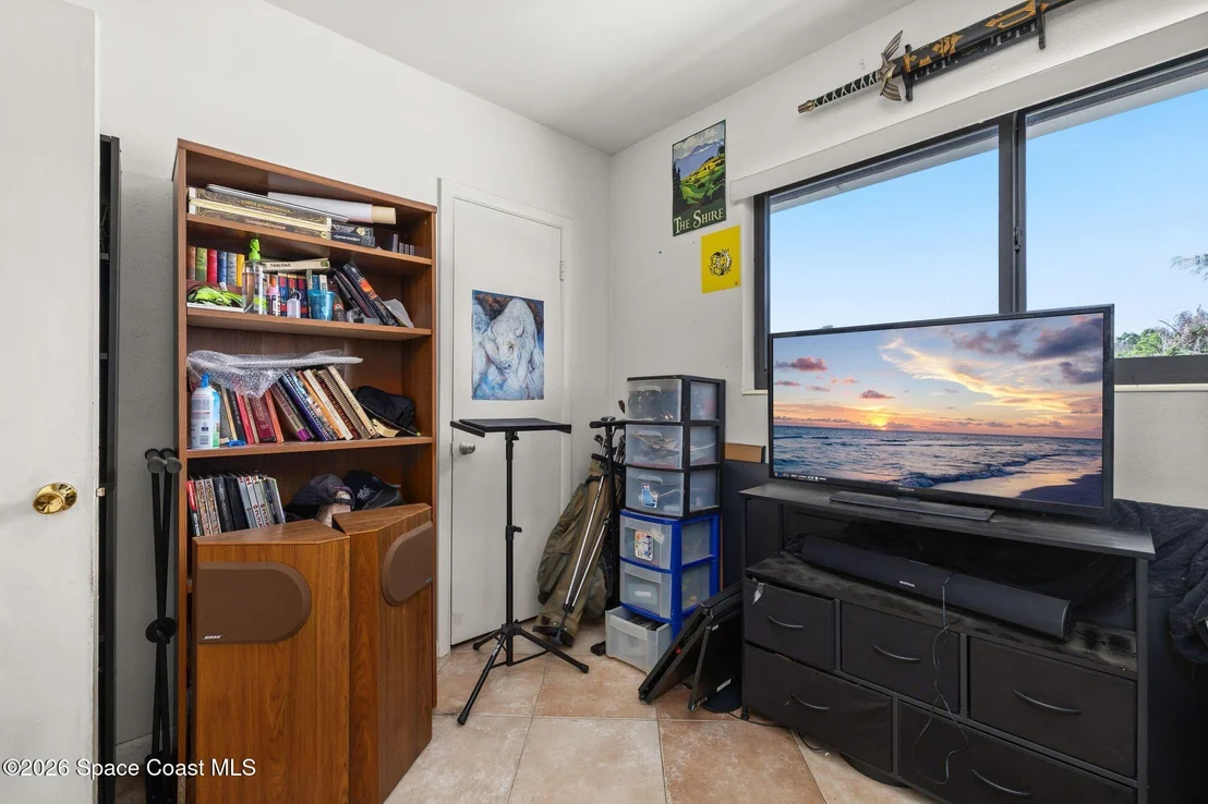 Photo of 932 Glenmore Circle