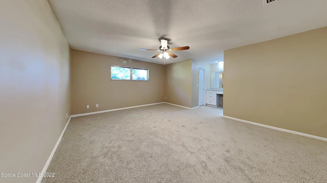 Photo of 1403 Gleneagles Circle