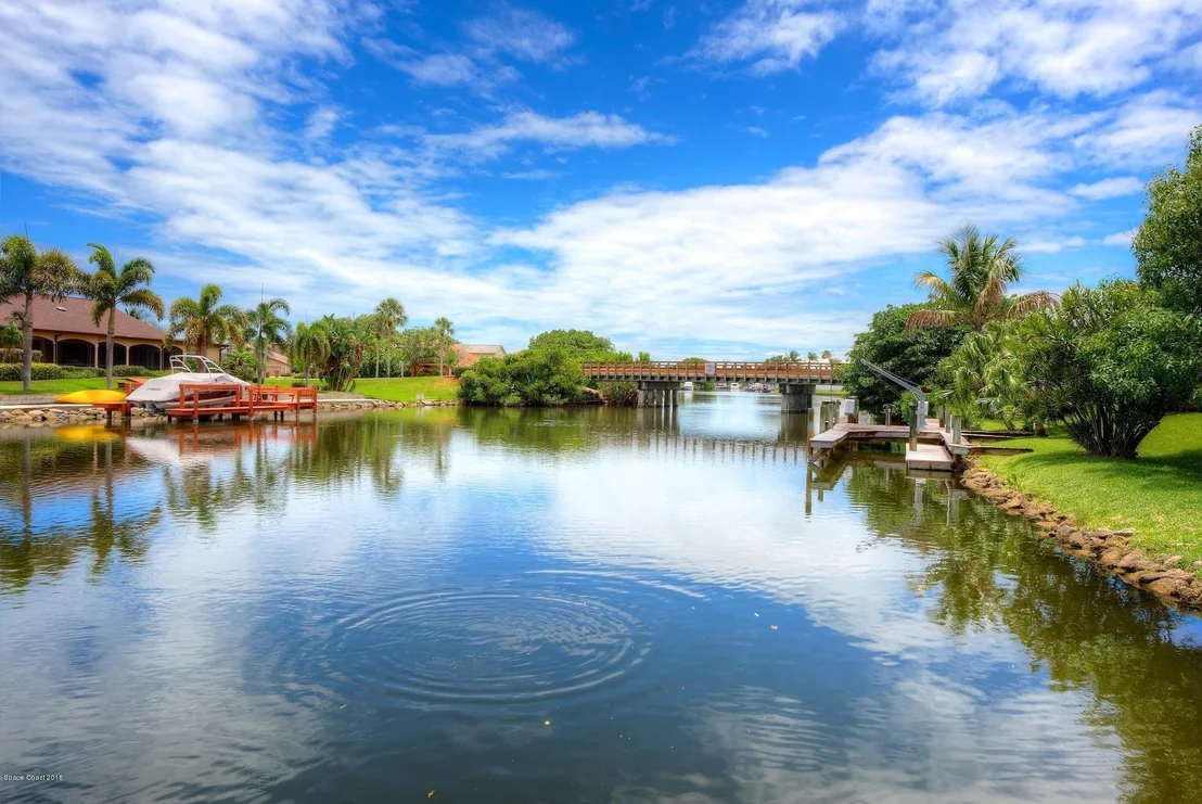 Photo of 280 Lanternback Island Drive