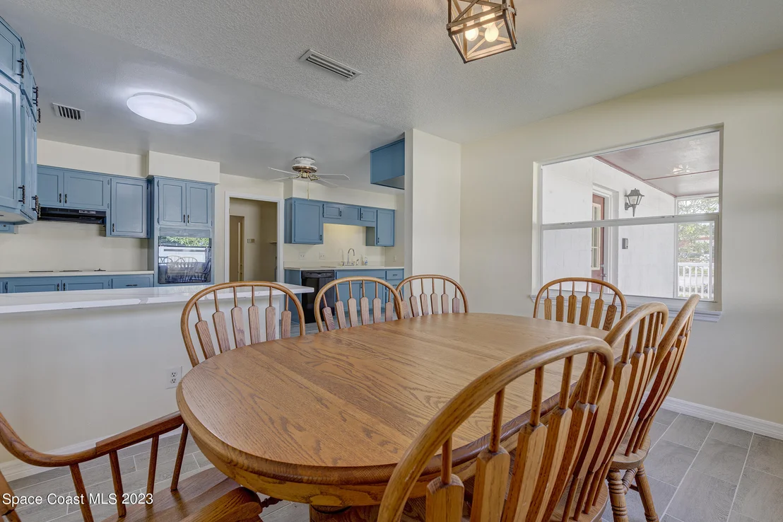 Photo of 1447 Floyd Drive