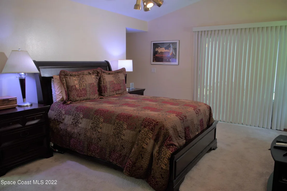 Photo of 854 Ridge Lake Drive
