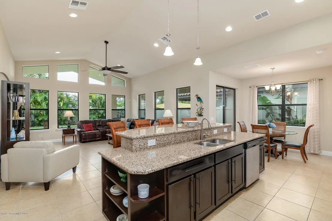 Photo of 274 Point Lobos Drive