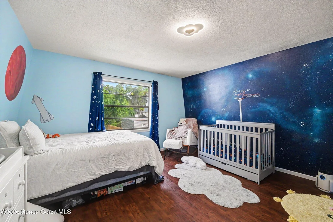 Photo of 6830 Bright Avenue