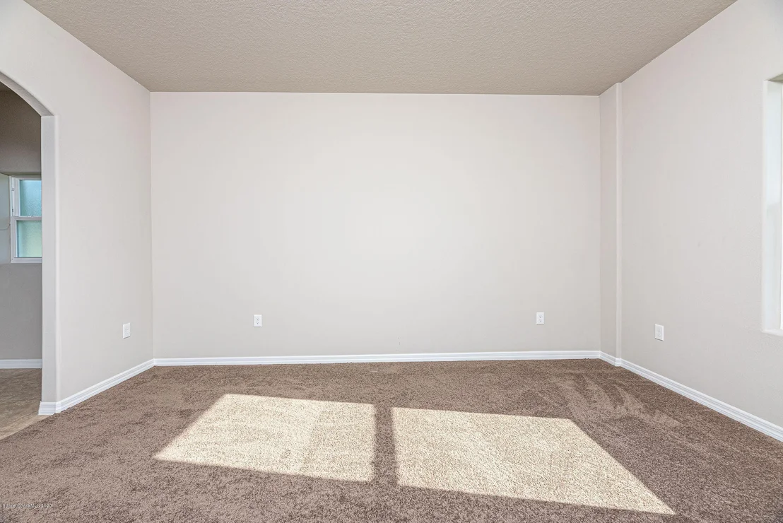 Photo of 475 Dryden Circle