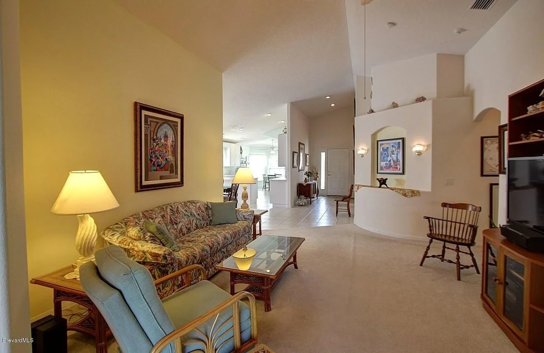 Photo of 911 Indian Oaks Drive