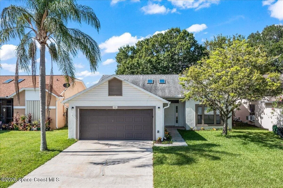 Photo of 1839 Clover Circle