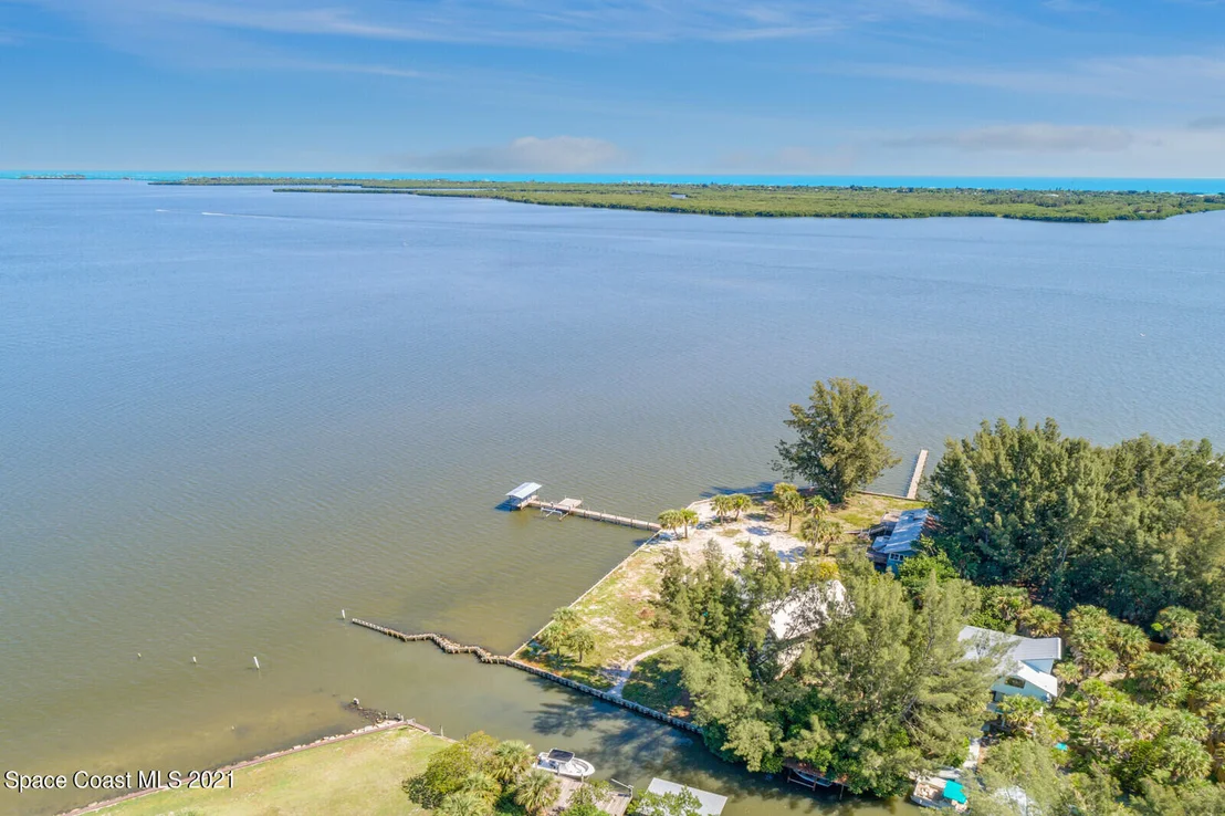 Photo of 52 Vip Island B