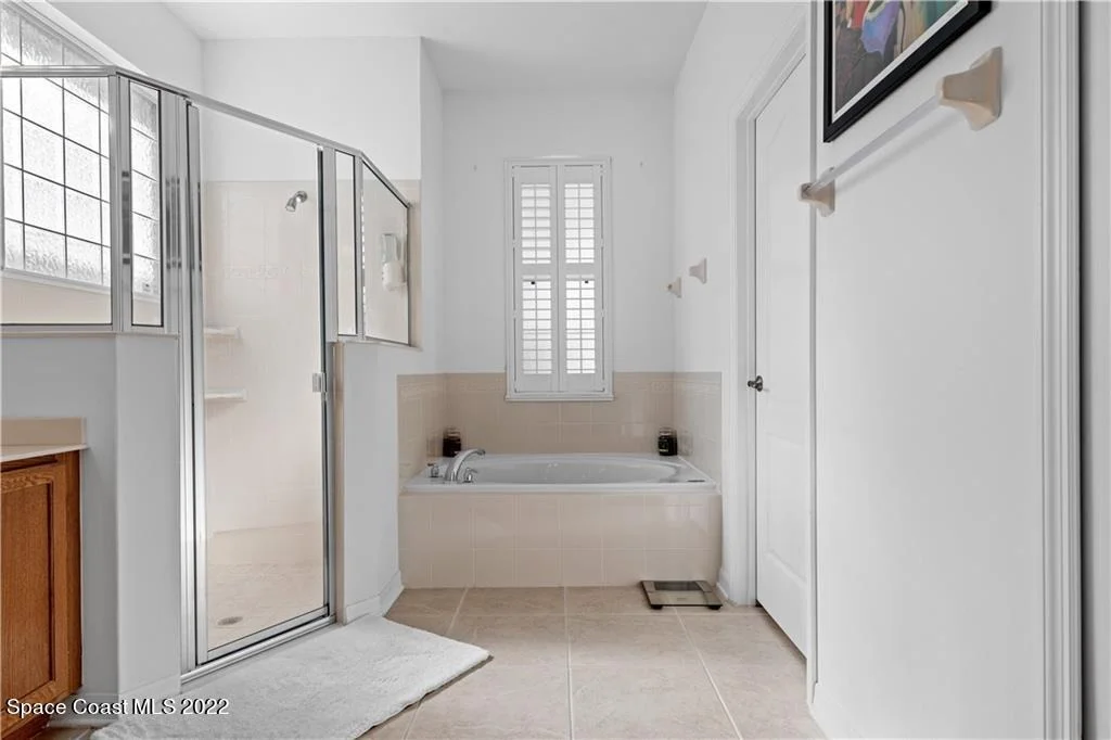 Photo of 303 Swallowtail Lane