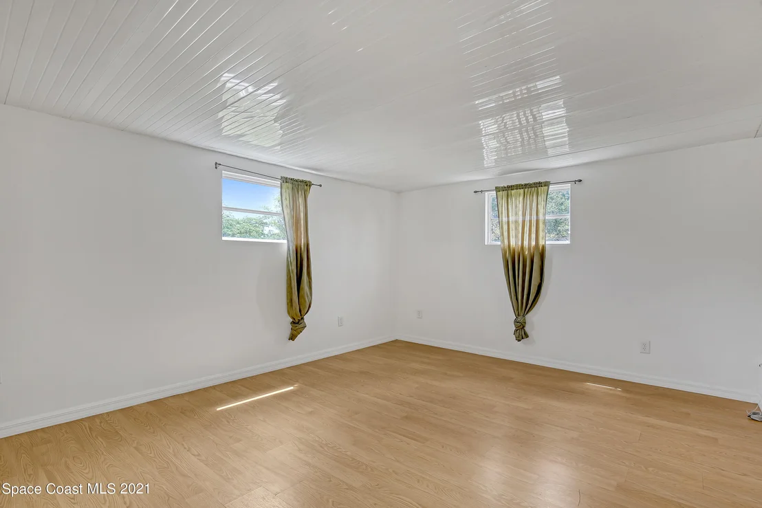 Photo of 1415 Cindy Circle NE