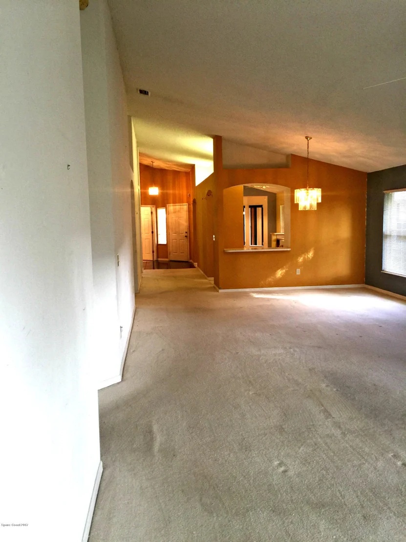 Photo of 3935 Saint Armens Circle