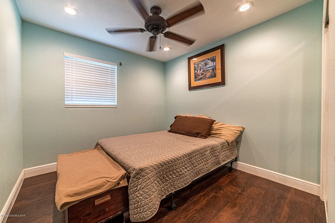 Photo of 601 Edgewood Drive