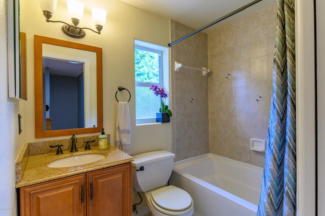 Photo of 133 Oakledge Drive