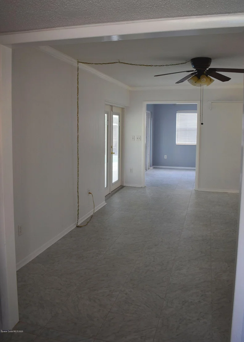 Photo of 720 Bianca Drive NE