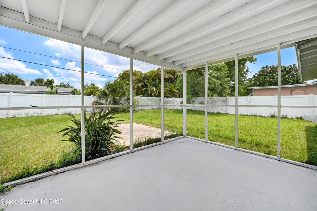 Photo of 1359 Ashwood Drive