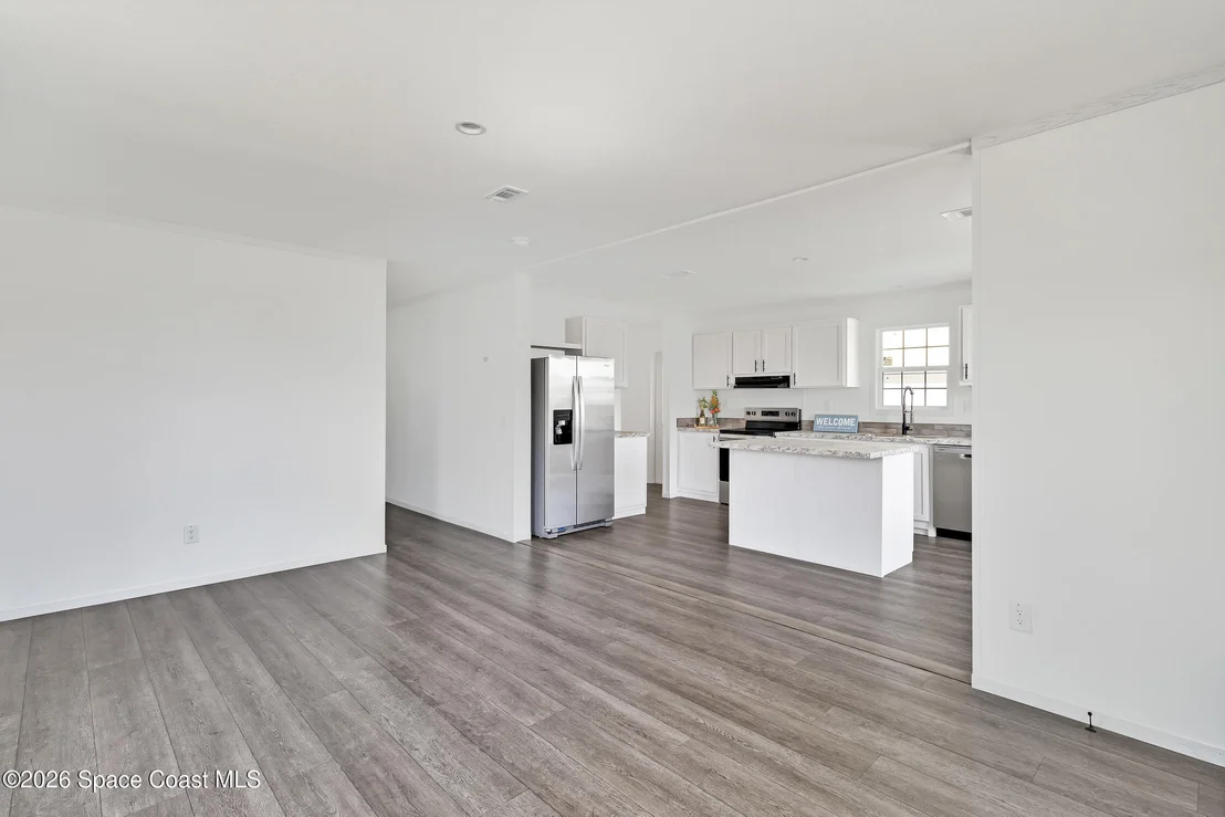 Photo of 6180 98th Lane